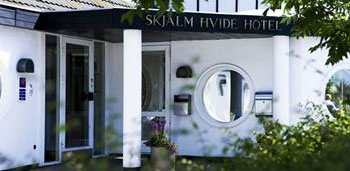skjalm-hvide.jpg